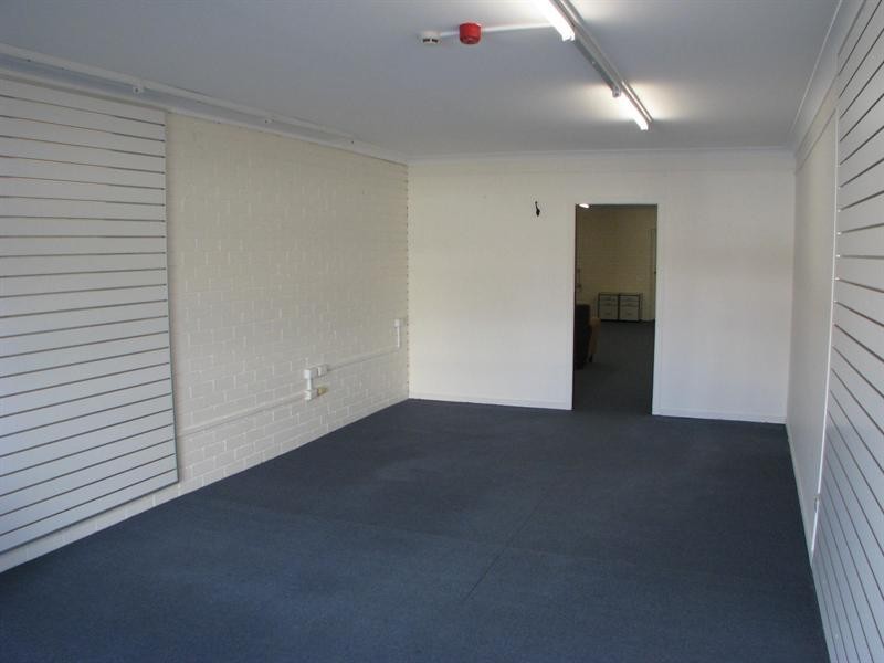 Shop 2 – 108 Taylor Street, Armidale NSW 2350
