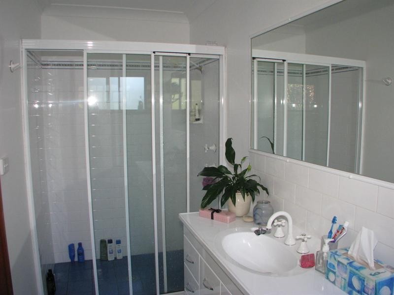 Invergowrie NSW 2350