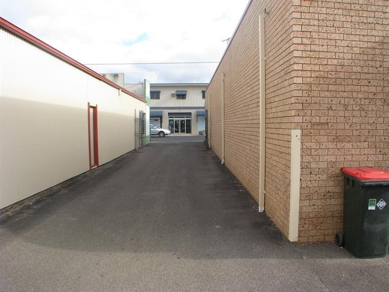 Shop 2 – 105 Beardy Street, Armidale NSW 2350