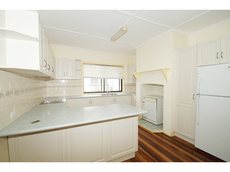 69 DUMARESQ Street, Armidale NSW 2350