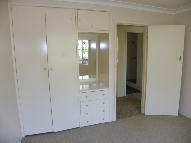 2/13 MARSHALL Avenue, Armidale NSW 2350