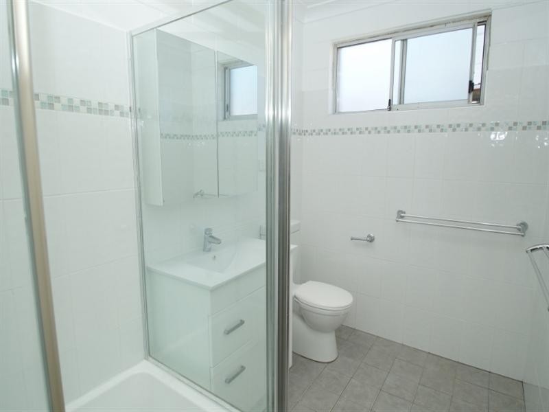 2/7 SPEARE Avenue, Armidale NSW 2350