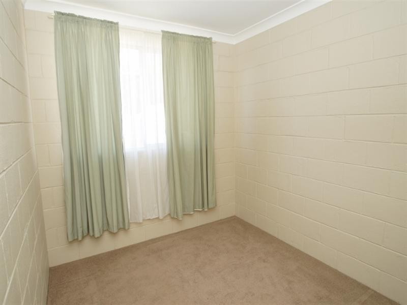 2/7 SPEARE Avenue, Armidale NSW 2350