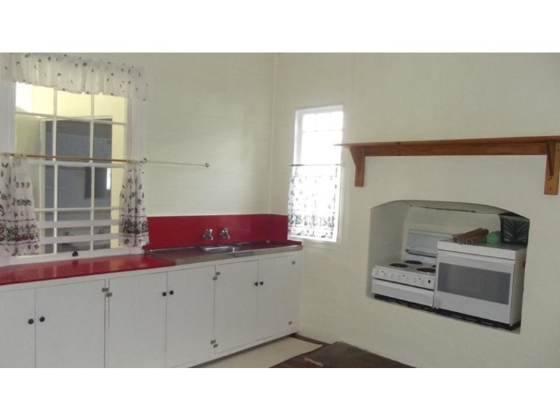 255A Beardy Street, Armidale NSW 2350