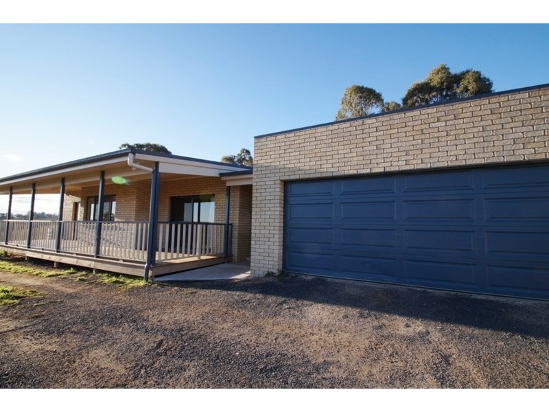 71 Ashtree Drive, Armidale NSW 2350