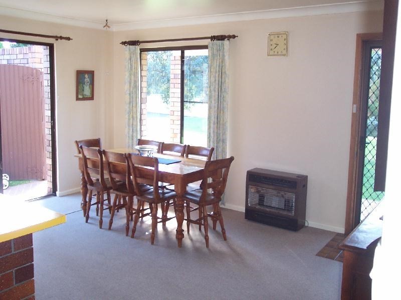 16-30 Madgewick Drive, Armidale NSW 2350