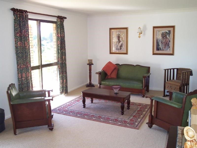 16-30 Madgewick Drive, Armidale NSW 2350