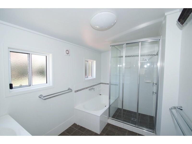 32 MARTIN Street, Armidale NSW 2350