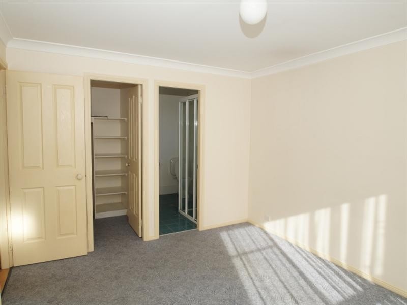 5 ALDRED Avenue, Armidale NSW 2350