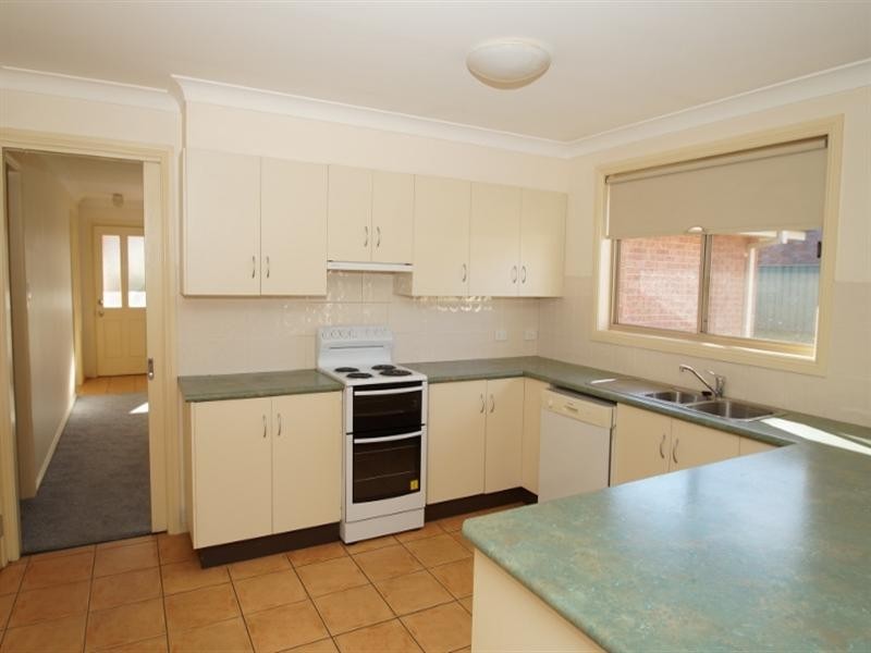 5 ALDRED Avenue, Armidale NSW 2350