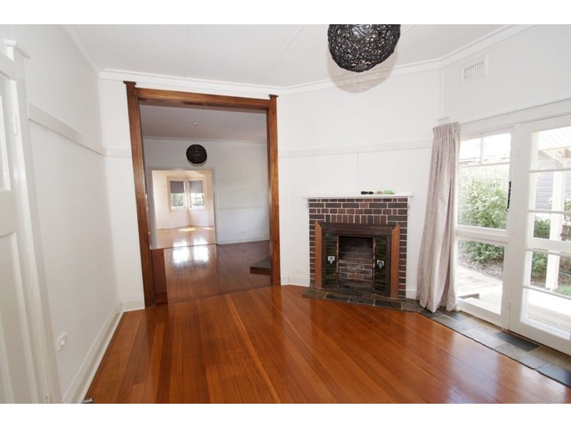 193 Marsh Street, Armidale NSW 2350