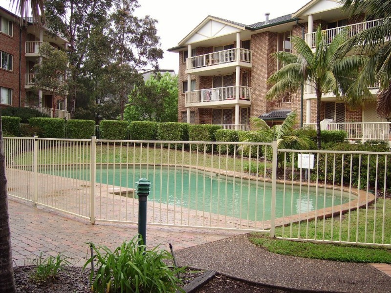 27/10 Broughton Street, Canterbury NSW 2193