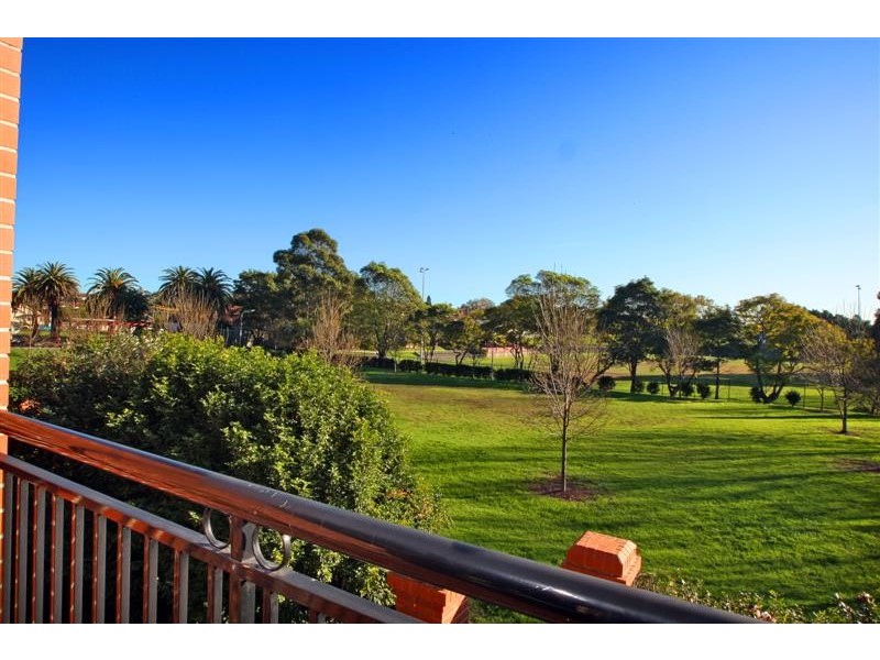 11 Williams Parade, Dulwich Hill NSW 2203