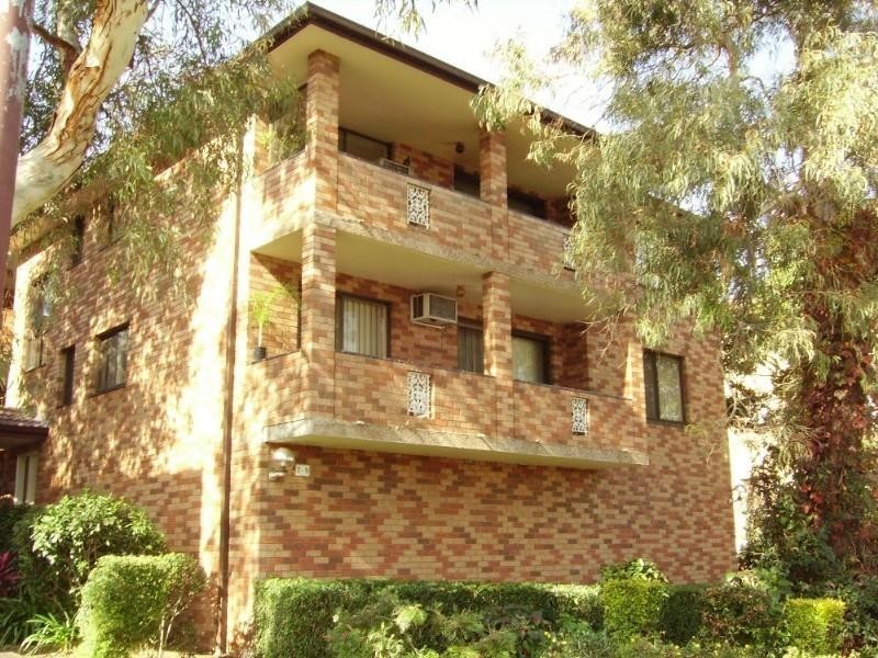 2/7-9 Jeffrey Street, Canterbury NSW 2193