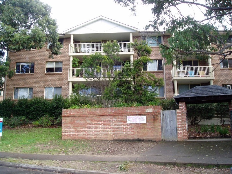 27/10 Broughton Street, Canterbury NSW 2193