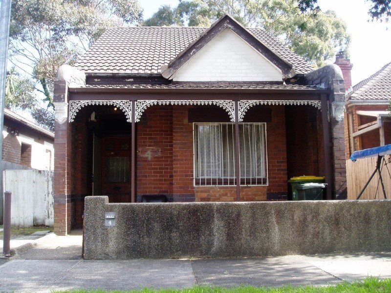 4 Nixon Avenue, Ashfield NSW 2131