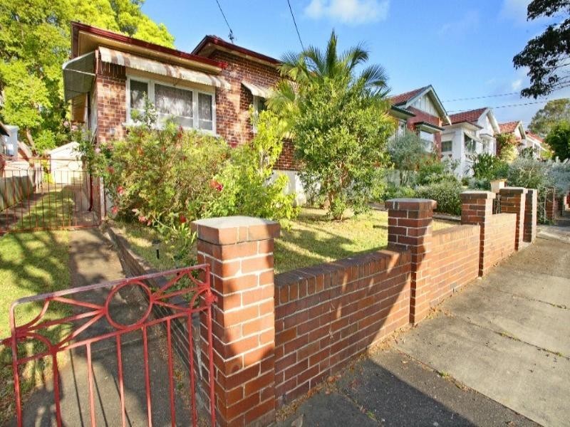 28 Farleigh Avenue, Ashfield NSW 2131