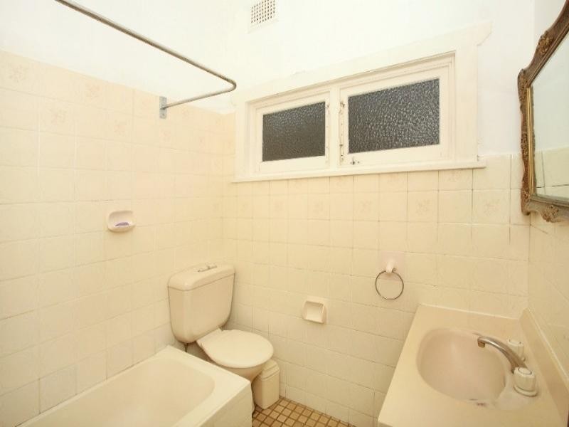 28 Farleigh Avenue, Ashfield NSW 2131