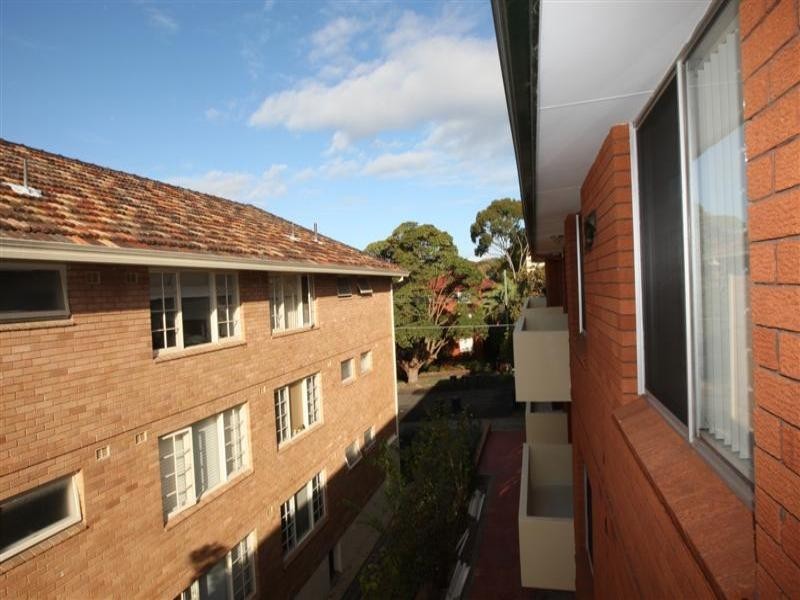 9/16 Cecil Street, Ashfield NSW 2131