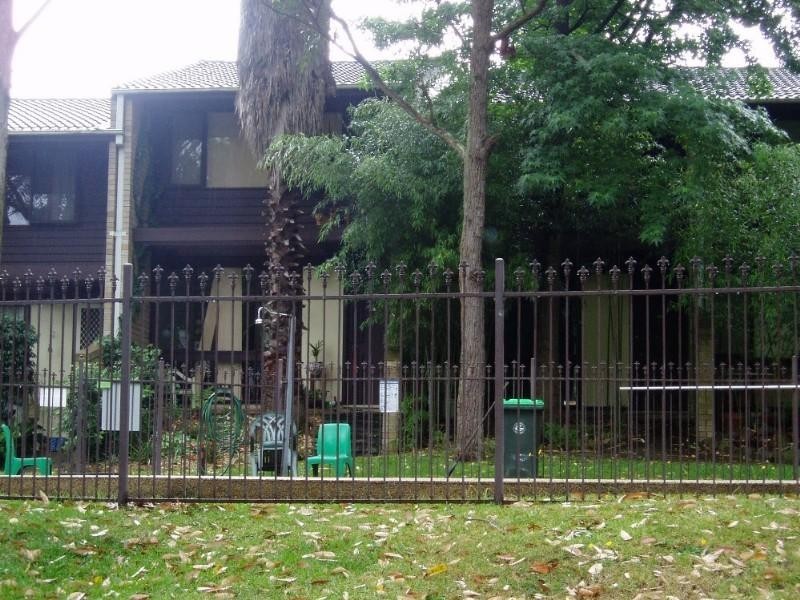 13/74 Floss Street, Hurlstone Park NSW 2193