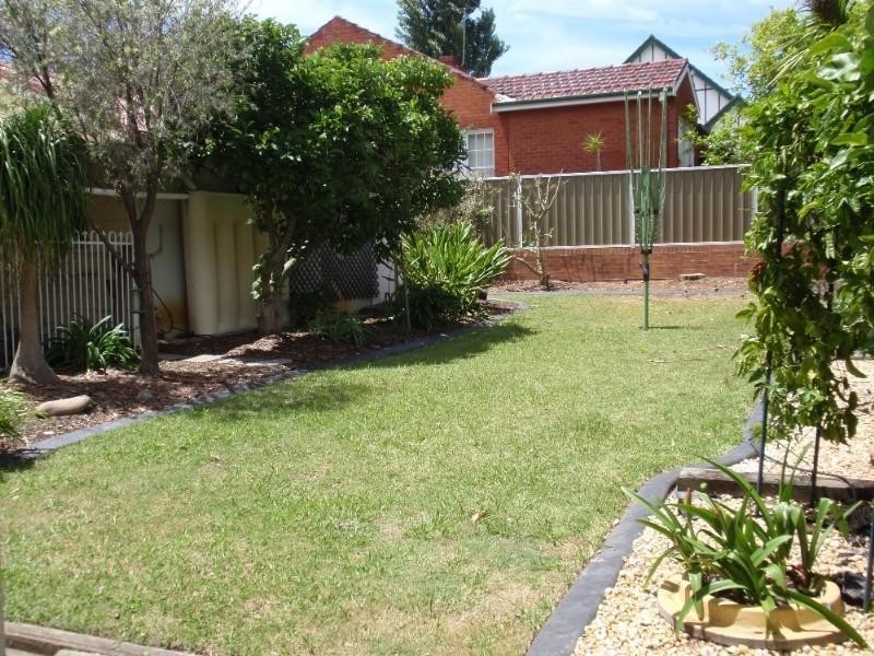 4 Badgery Road, Homebush NSW 2140