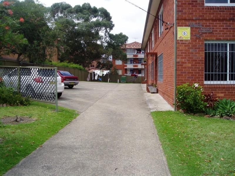 1/76 Amy Street, Campsie NSW 2194