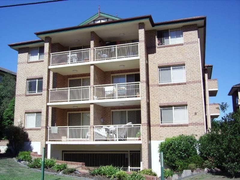 1/8 Grosvenor Street, Croydon NSW 2132