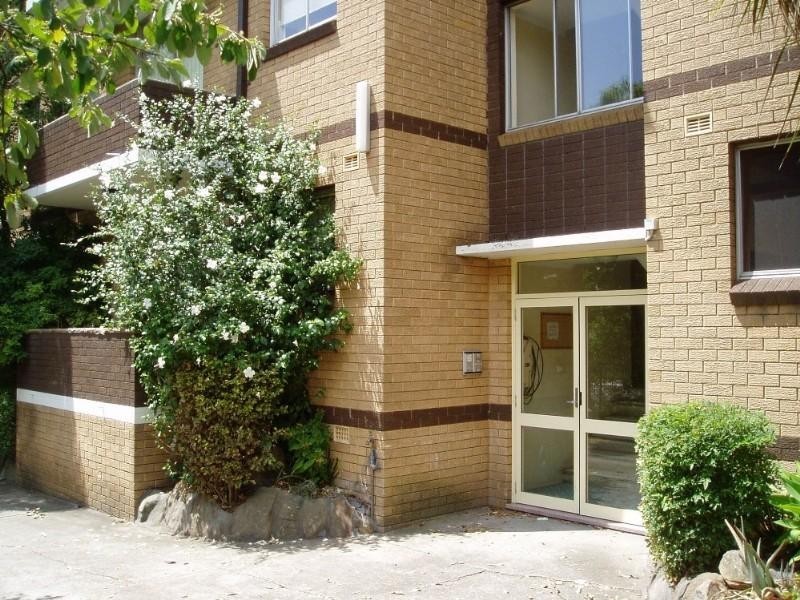 2/421 Liverpool Road, Ashfield NSW 2131