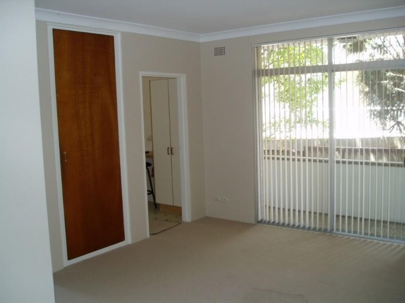 2/421 Liverpool Road, Ashfield NSW 2131