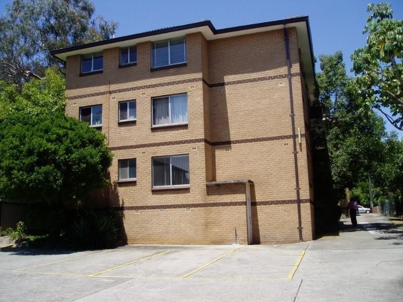 2/421 Liverpool Road, Ashfield NSW 2131