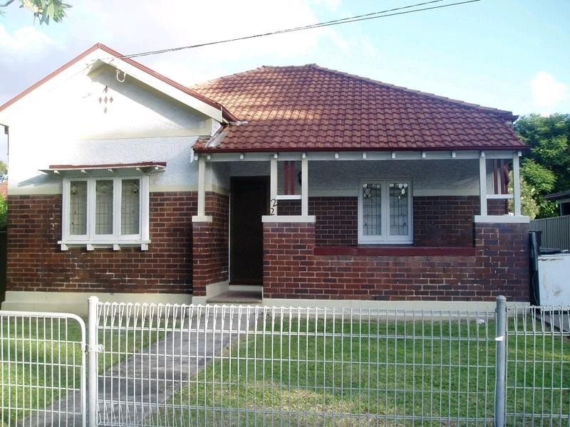 22 Station Street, Concord NSW 2137