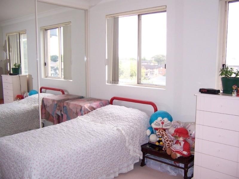 27/98 Chandos Street, Ashfield NSW 2131