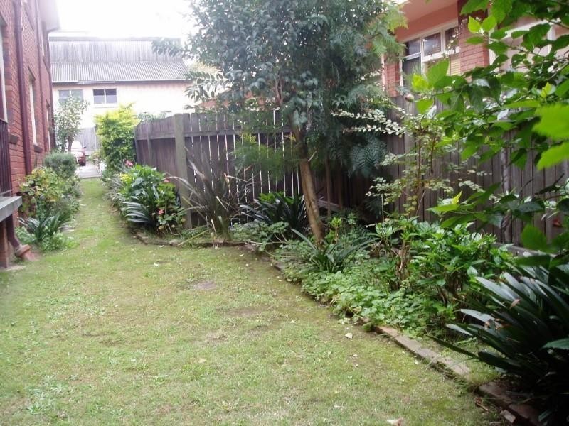 12/9 queensborough Road, Croydon Park NSW 2133