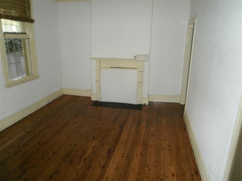 2 Wallace Street, Ashfield NSW 2131