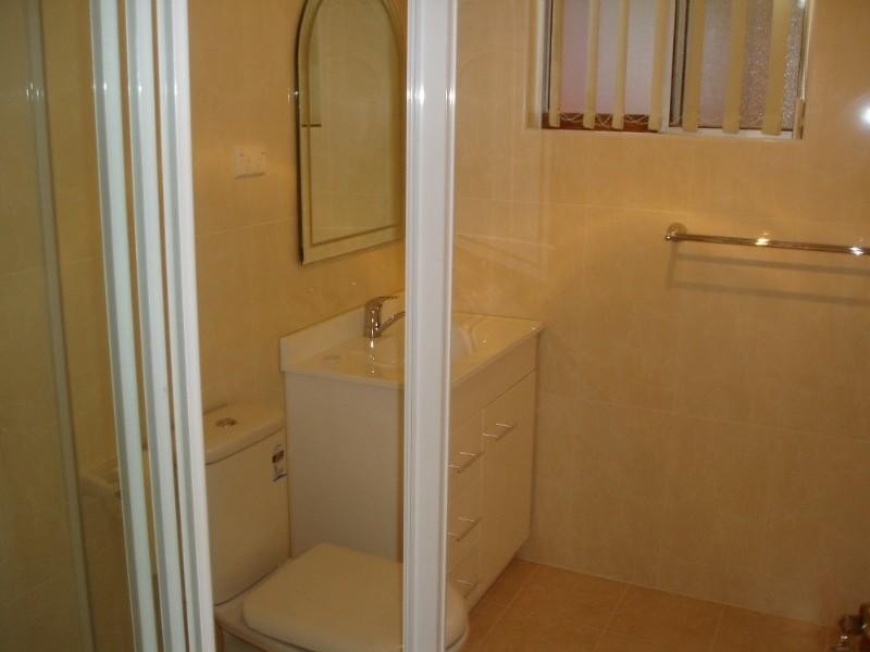 1/37 Arthur Street, Punchbowl NSW 2196