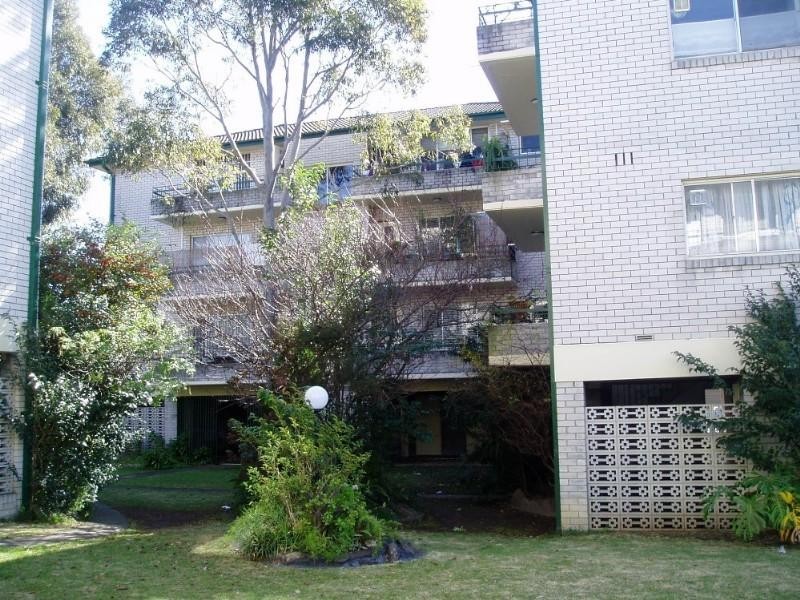 29/31-33 First Avenue, Campsie NSW 2194