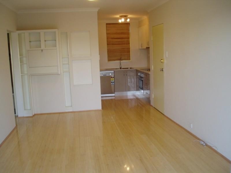 4/32 Tennent Parade, Hurlstone Park NSW 2193