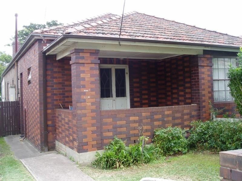 11A Robert Street, Canterbury NSW 2193