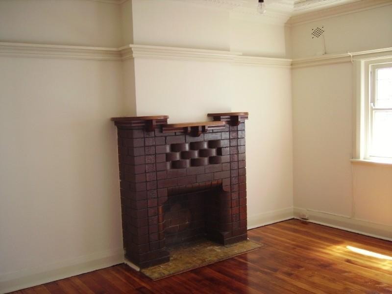 1/5 New Canterbury Road, Petersham NSW 2049