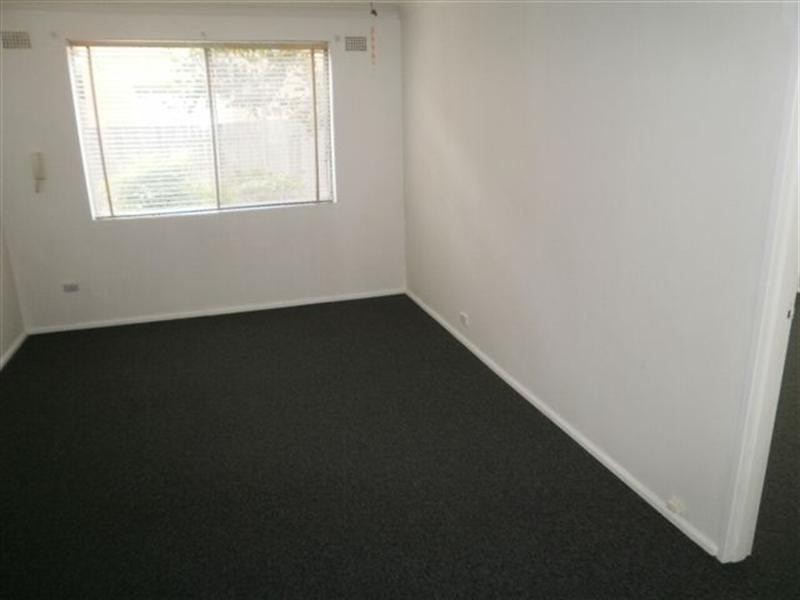 1/27 Second Avenue, Campsie NSW 2194