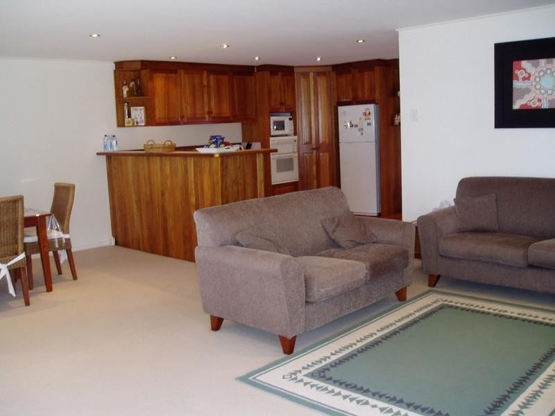 14 Greville Avenue, Sanctuary Point NSW 2540