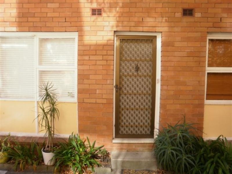 1/166 Croydon Avenue, Croydon Park NSW 2133