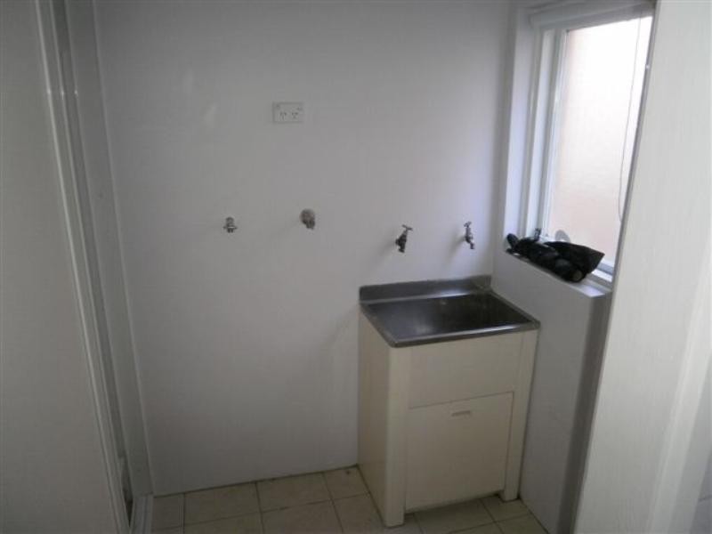 1/166 Croydon Avenue, Croydon Park NSW 2133