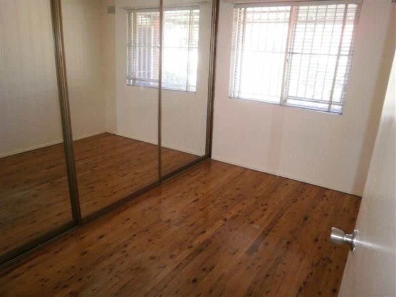 10/9A Loch Street, Campsie NSW 2194