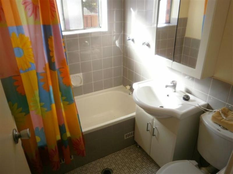 10/9A Loch Street, Campsie NSW 2194