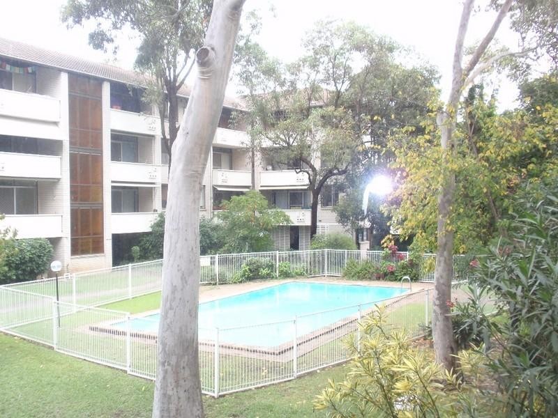 14/122 Georges River Road, Croydon Park NSW 2133