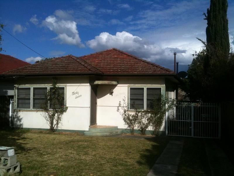 37 Morotai Avenue, Riverwood NSW 2210