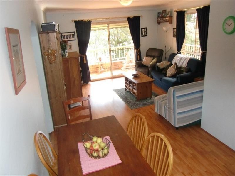 18/27 Jeffrey Street, Canterbury NSW 2193