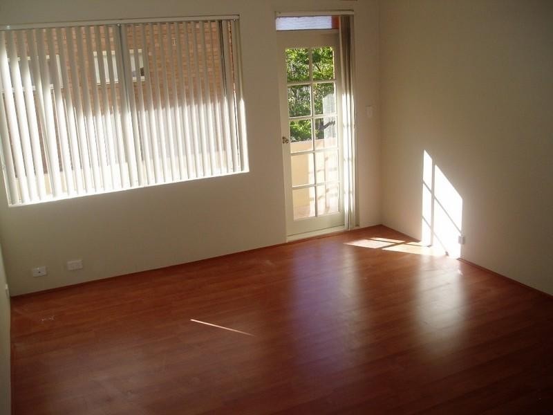 4/16 Cecil Street, Ashfield NSW 2131