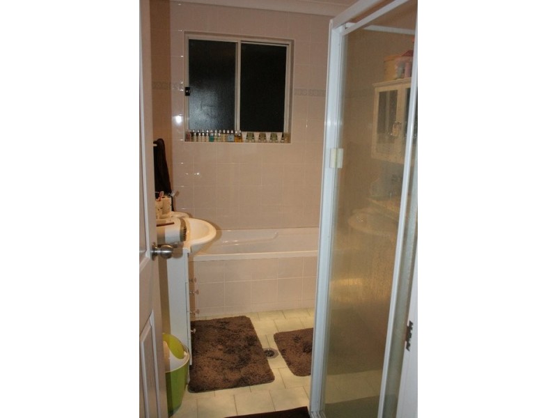 4/2 Dryden Street, Campsie NSW 2194